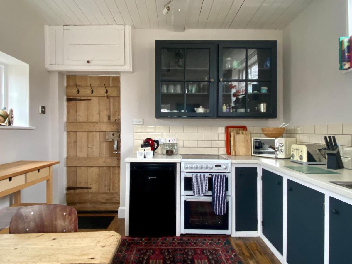 Artist'S Retreat - Old Signal Box - Private Sauna 巴斯 外观 照片