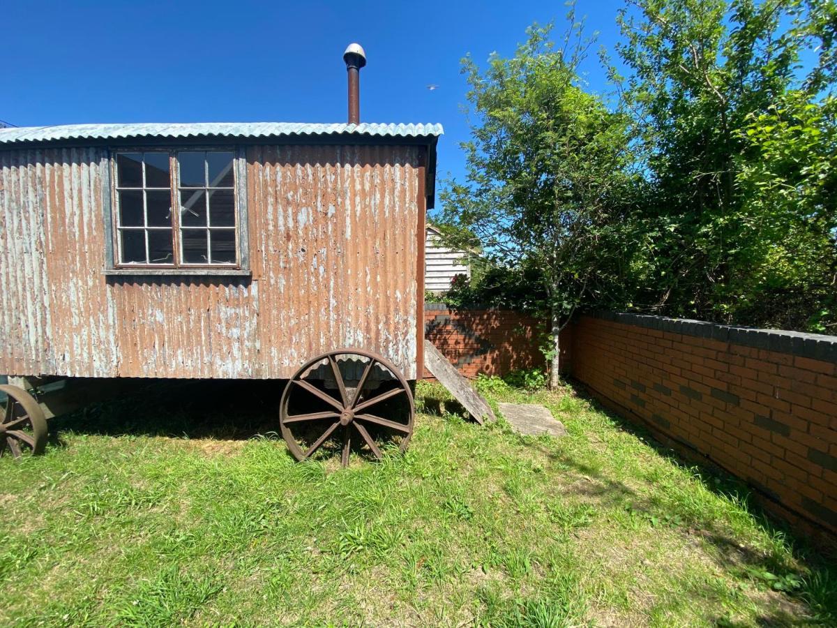 Artist'S Retreat - Old Signal Box - Private Sauna 巴斯 外观 照片